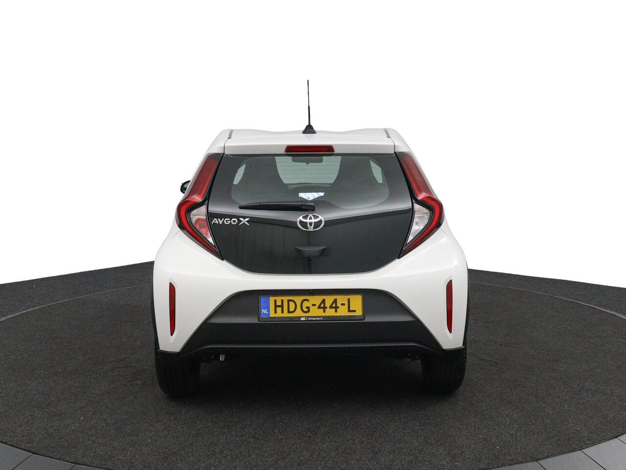 Toyota AYGO X 1.0 VVT-i MT Play | Adaptieve Cruise control | Airco | Toyota Safety Sense |