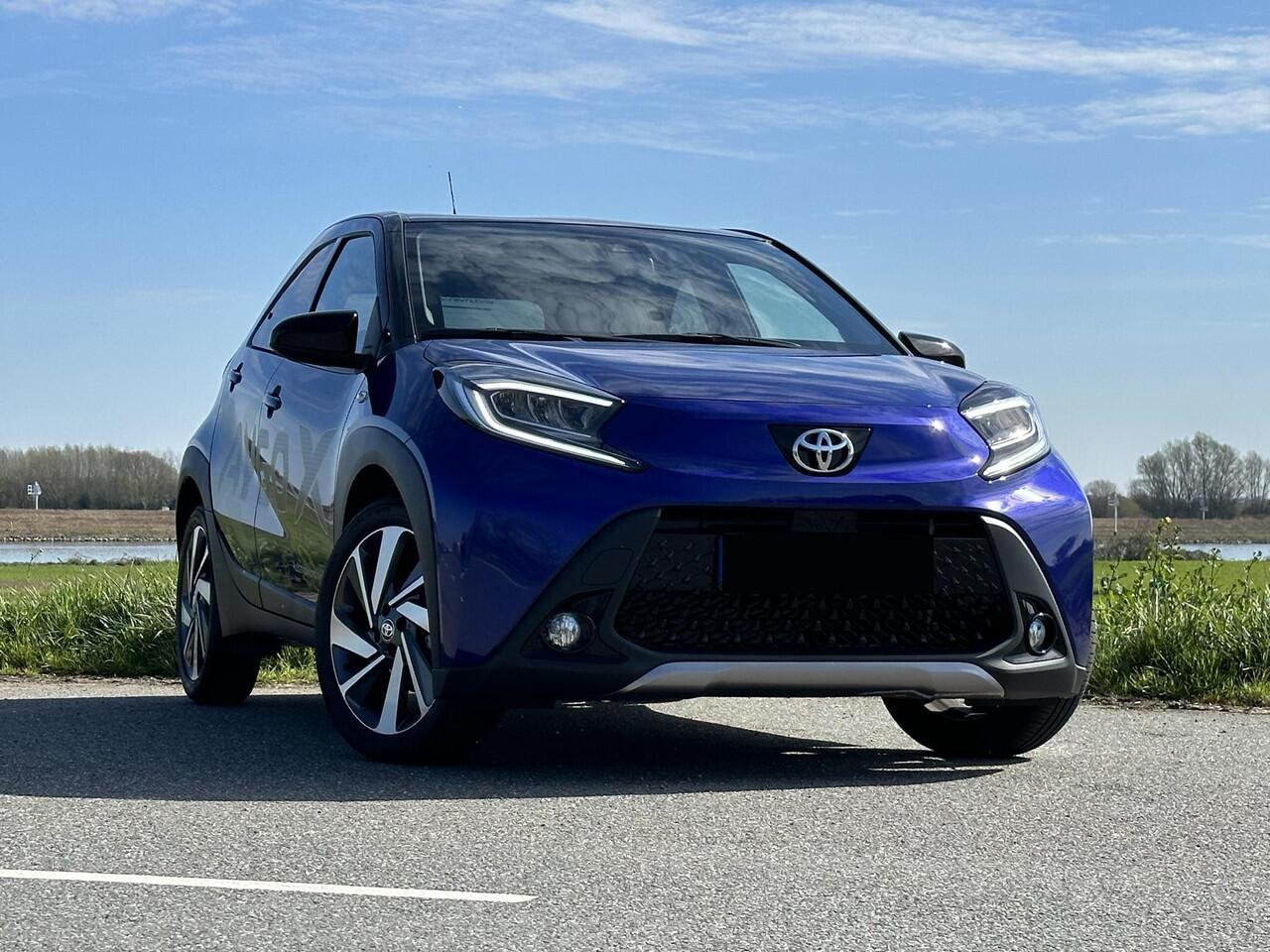 Toyota AYGO X 1.0 VVT-i MT Play ¤20.750,- RIJKLAAR! Nu ¤500,- voordeel! Nu extra scherp geprijsd!