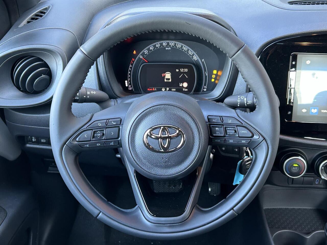 Toyota AYGO X 1.0 VVT-i MT Play **ADPATIEF CRUISE CONTROL/ AIRCO/ APPLE CARPLAY/ PARKEERCAMERA/ GARANTIE**