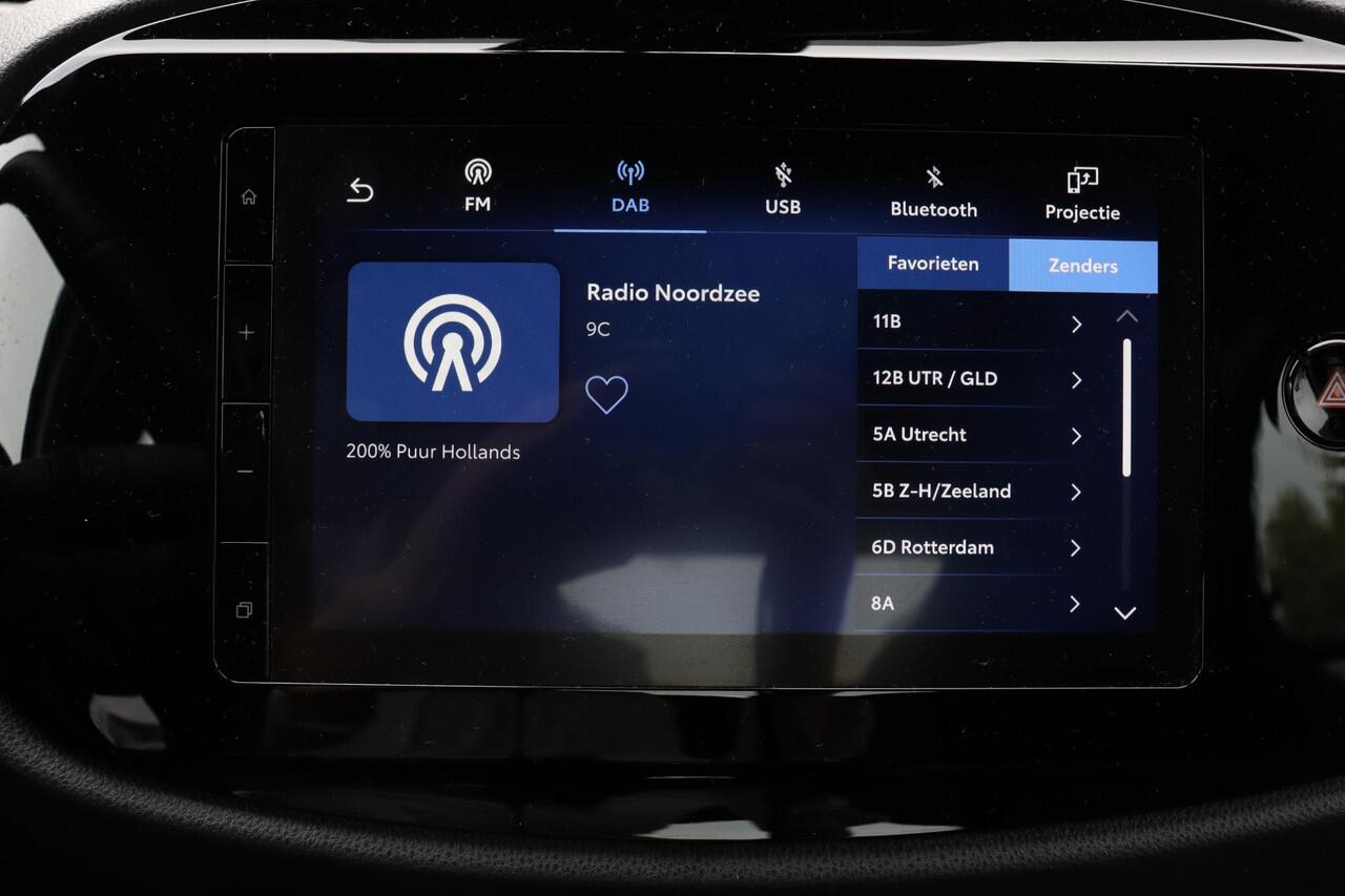 Toyota AYGO X 1.0 VVT-i MT Play, Armsteun , Apple Carplay & Android Auto, Camera, Cruise controle