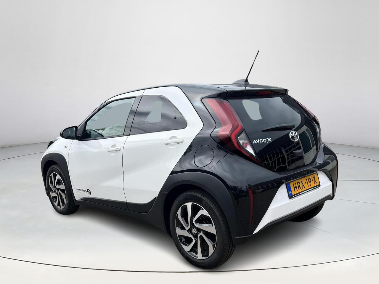 Toyota AYGO X 1.0 VVT-i MT Pulse | Pure white met zwart dak | Demonstratie auto |