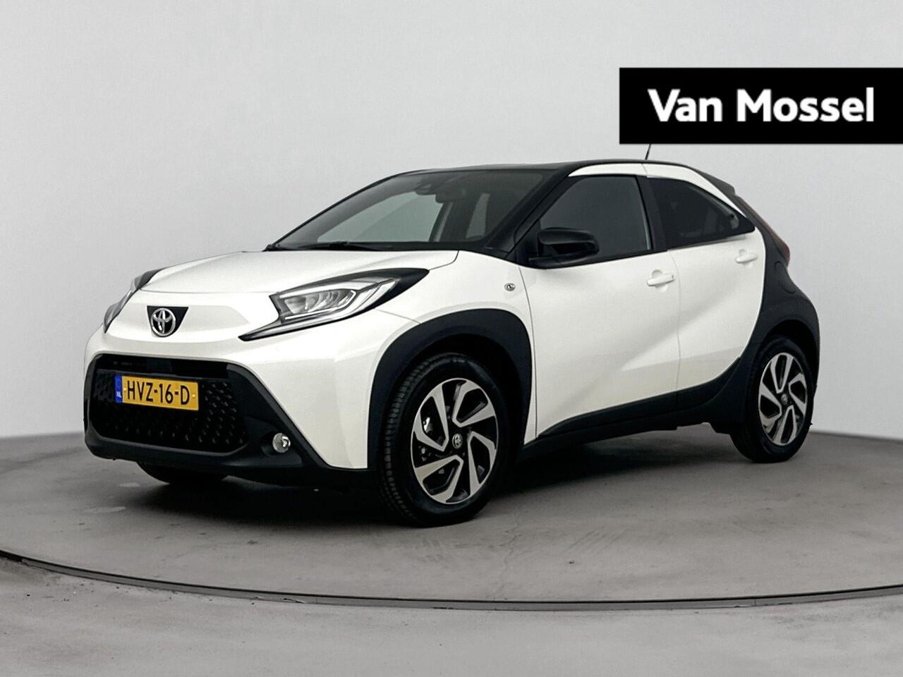 Toyota AYGO X 1.0 VVT-i MT Pulse 72PK | Apple CarPlay & Android Auto | Achteruitrijcamera | Lichtmetalen Velgen | Climate Control