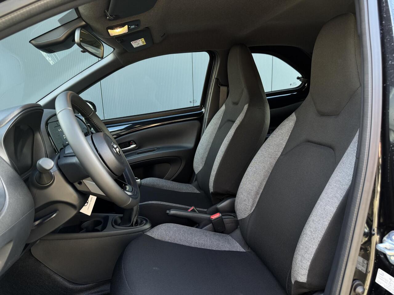 Toyota AYGO X 1.0 VVT-i MT Play | Draadloze carplay | Airco | Adapt. cruise control |