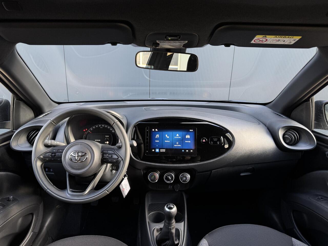 Toyota AYGO X 1.0 VVT-i MT Play | Draadloze carplay | Airco | Adapt. cruise control |