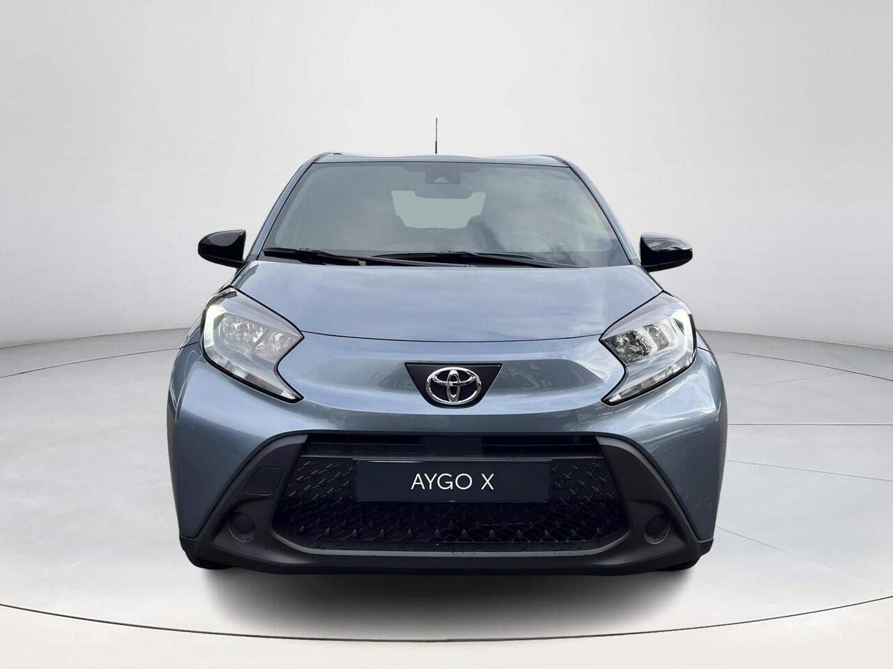 Toyota AYGO X 1.0 VVT-i MT Play | Celestite Grey metallic| Demonstratie auto |