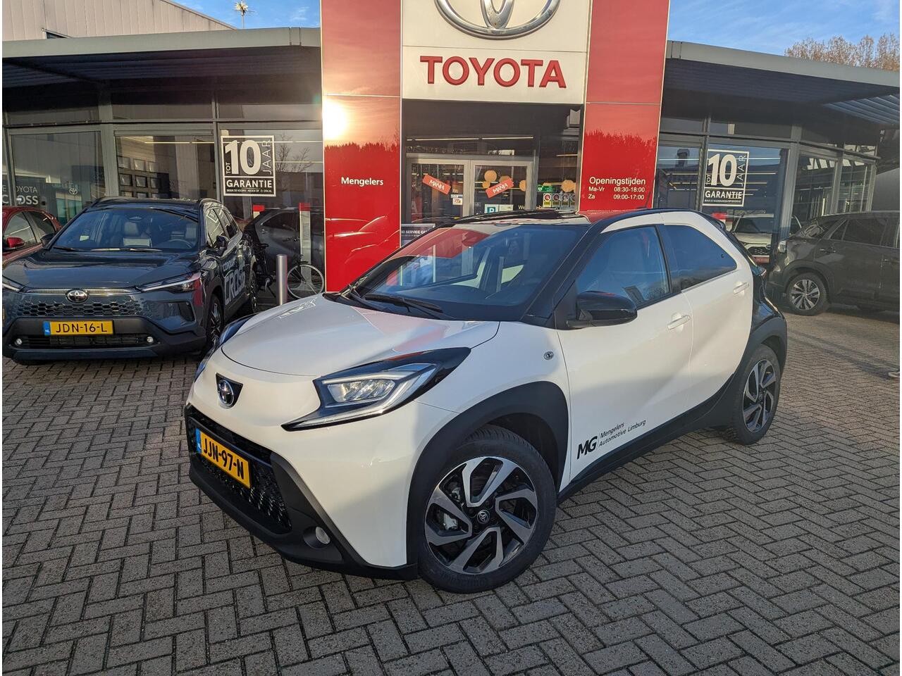 Toyota AYGO X 1.0 VVT-i MT Pulse | Rijklaar | BTWauto | All season | Clima|