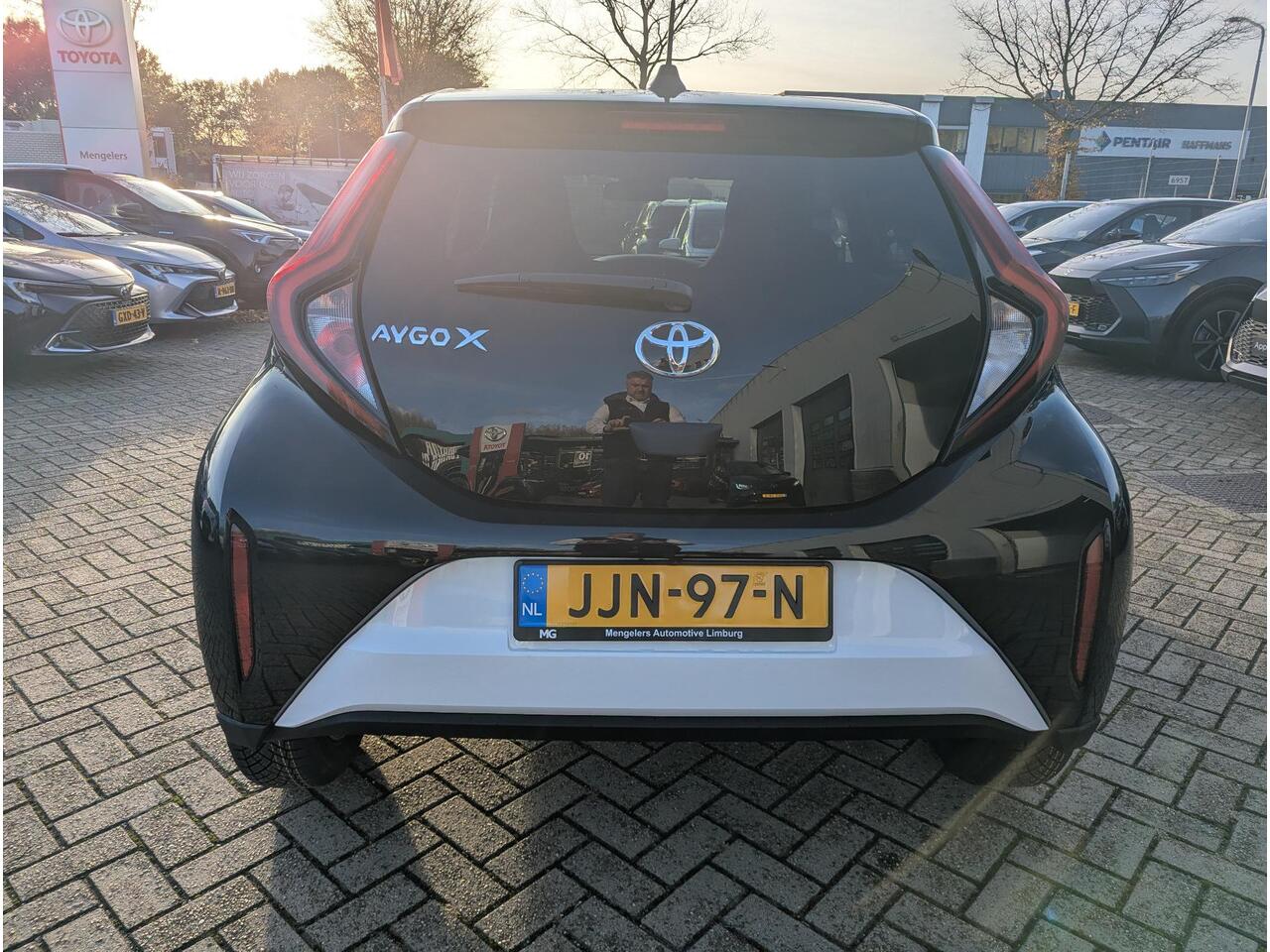 Toyota AYGO X 1.0 VVT-i MT Pulse | Rijklaar | BTWauto | All season | Clima|
