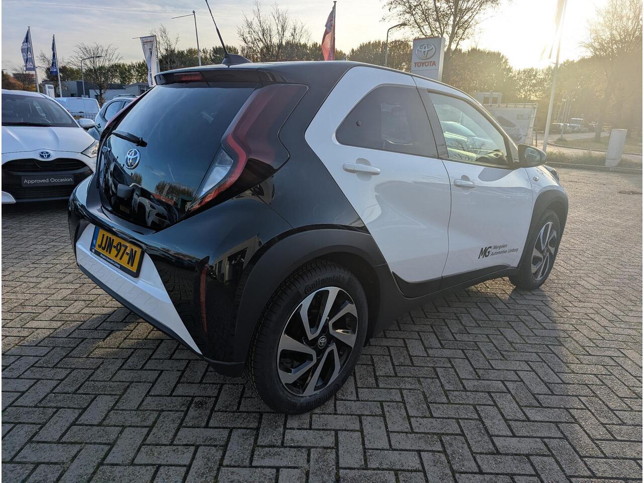 Toyota AYGO X 1.0 VVT-i MT Pulse | Rijklaar | BTWauto | All season | Clima|