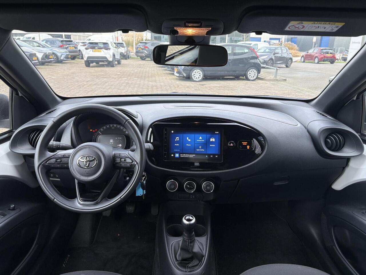 Toyota AYGO X 1.0 VVT-i MT Play
