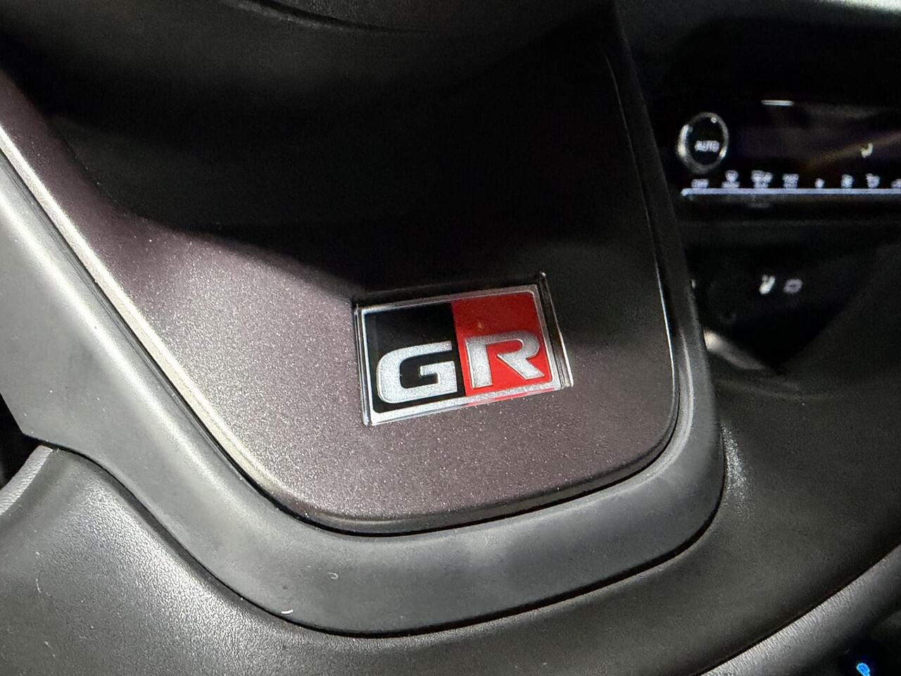 Toyota AYGO X Hybrid 115 GR Sport NIEUW MODEL | JBL-AUDIO | 18'' LM-VELGEN | KEYLESS | PARKEERSENSOREN V+A | STOELVERW | NAVI | CLIMA