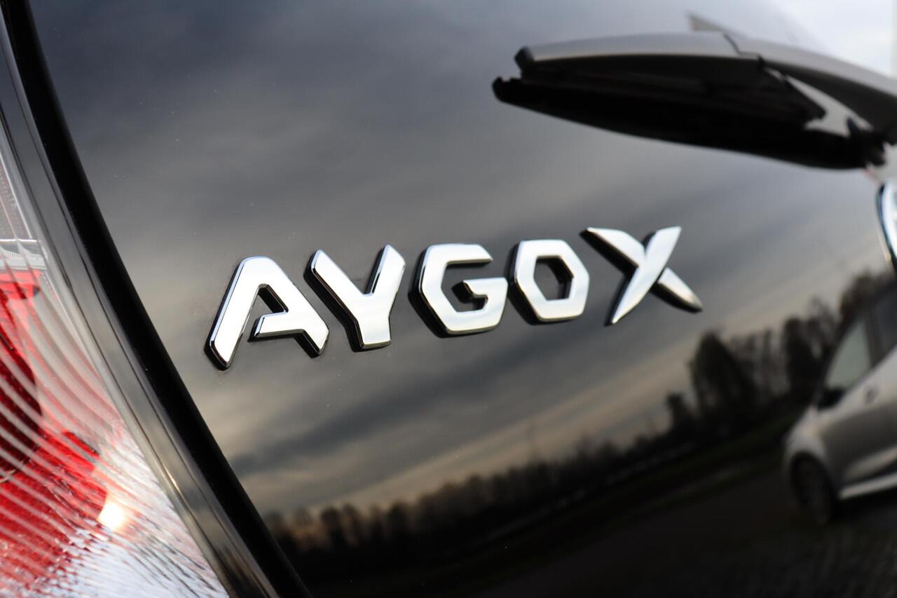 Toyota AYGO X 1.0 VVT-i MT Pulse Limited, Apple carplay, Parkeercamera, Stoelverwarming