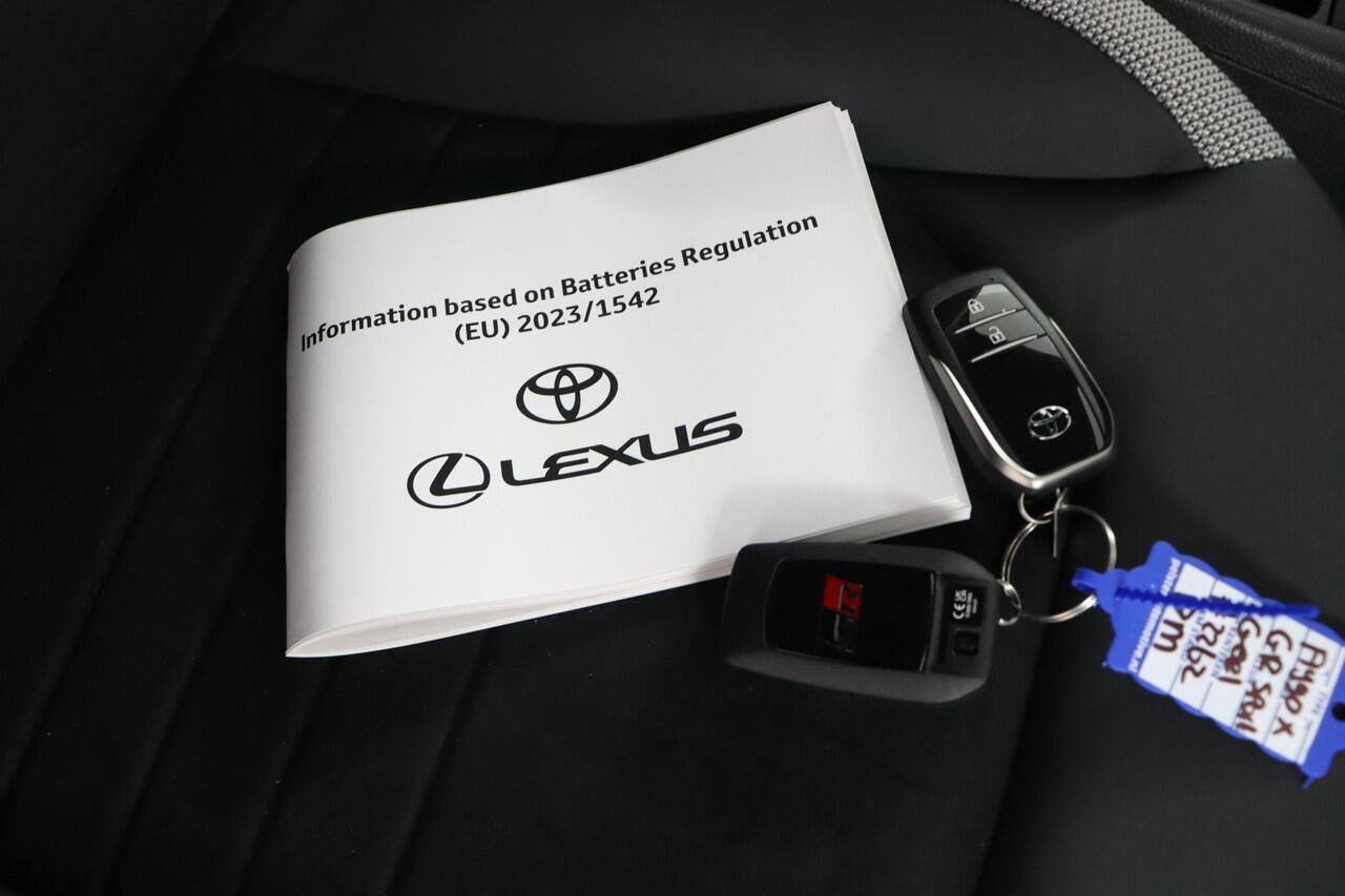 Toyota AYGO X Hybrid 115 GR Sport | Apple Carplay Android Auto | Parkeersensoren | Stoelverwarming |