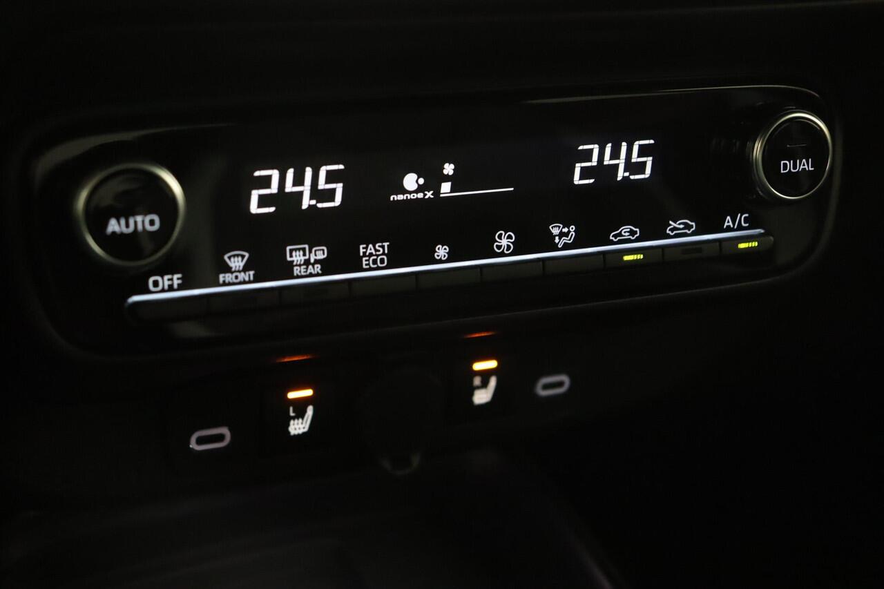 Toyota AYGO X Hybrid 115 GR Sport | Apple Carplay Android Auto | Parkeersensoren | Stoelverwarming |