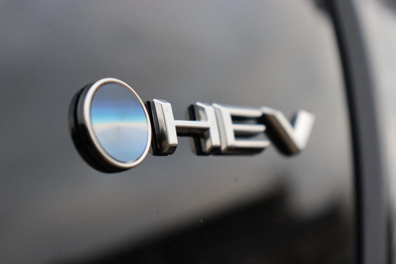 Toyota AYGO X Hybrid 115 GR Sport , Nieuw en direct leverbaar met ¤1.921,- demovoordeel