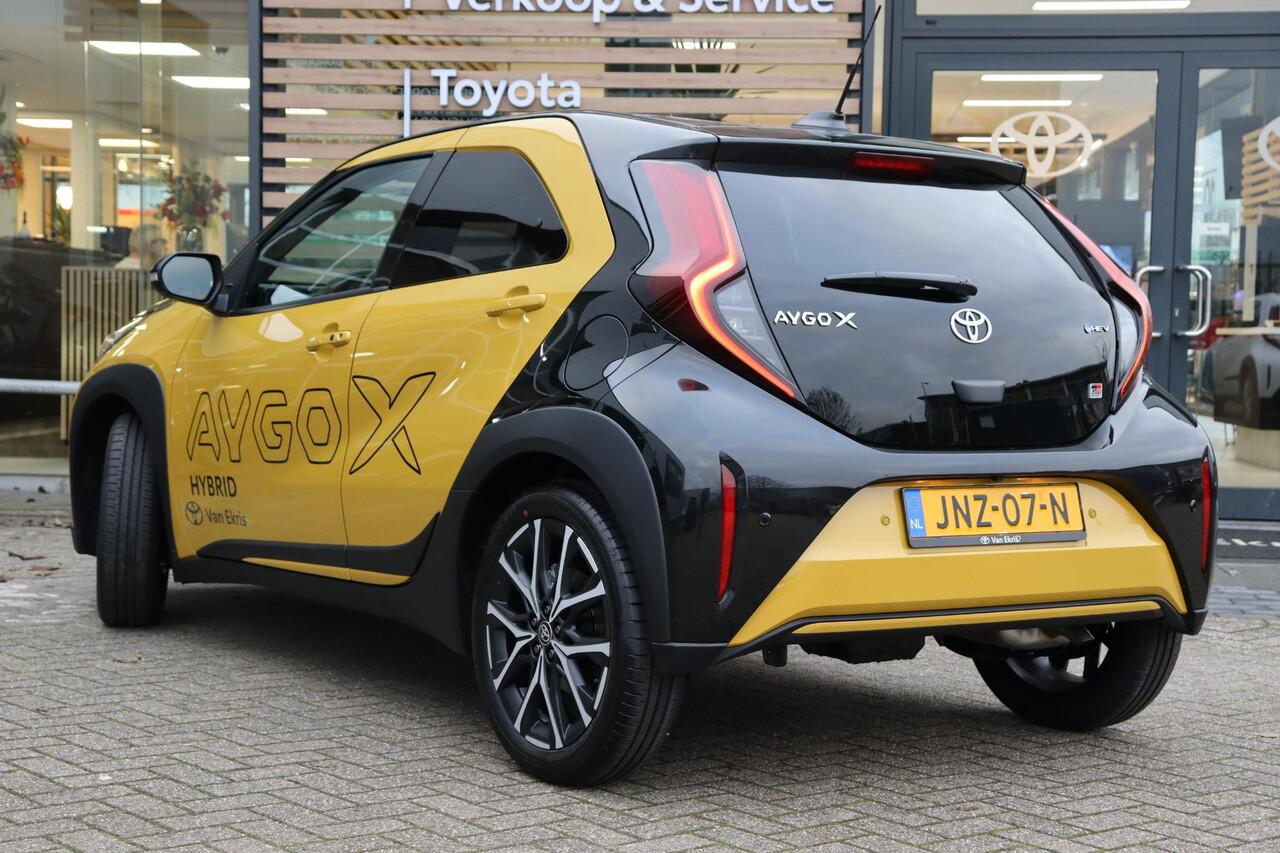Toyota AYGO X Hybrid 115 GR Sport , Nieuw en direct leverbaar met ¤1.921,- demovoordeel