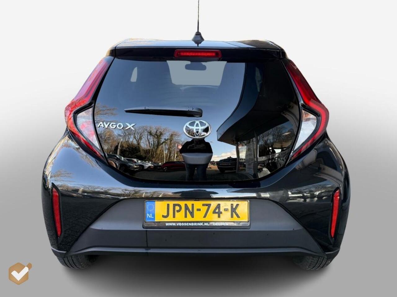 Toyota AYGO 1.0 VVT-I First Automaat *Geen Afl. kosten*