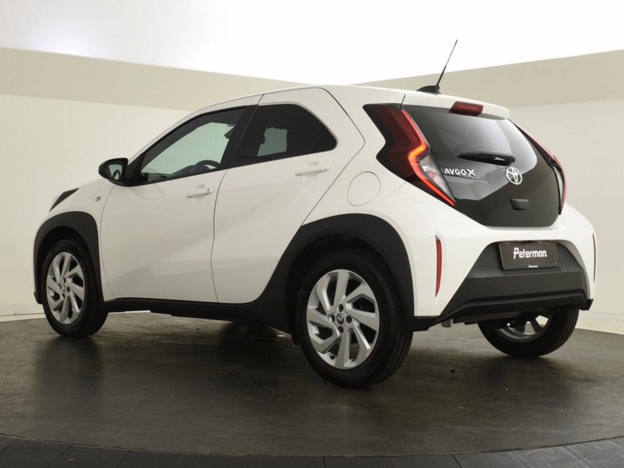 Toyota AYGO X 1.0 VVT-i S-CVT Play Automaat | Stoelverwarming | Carplay