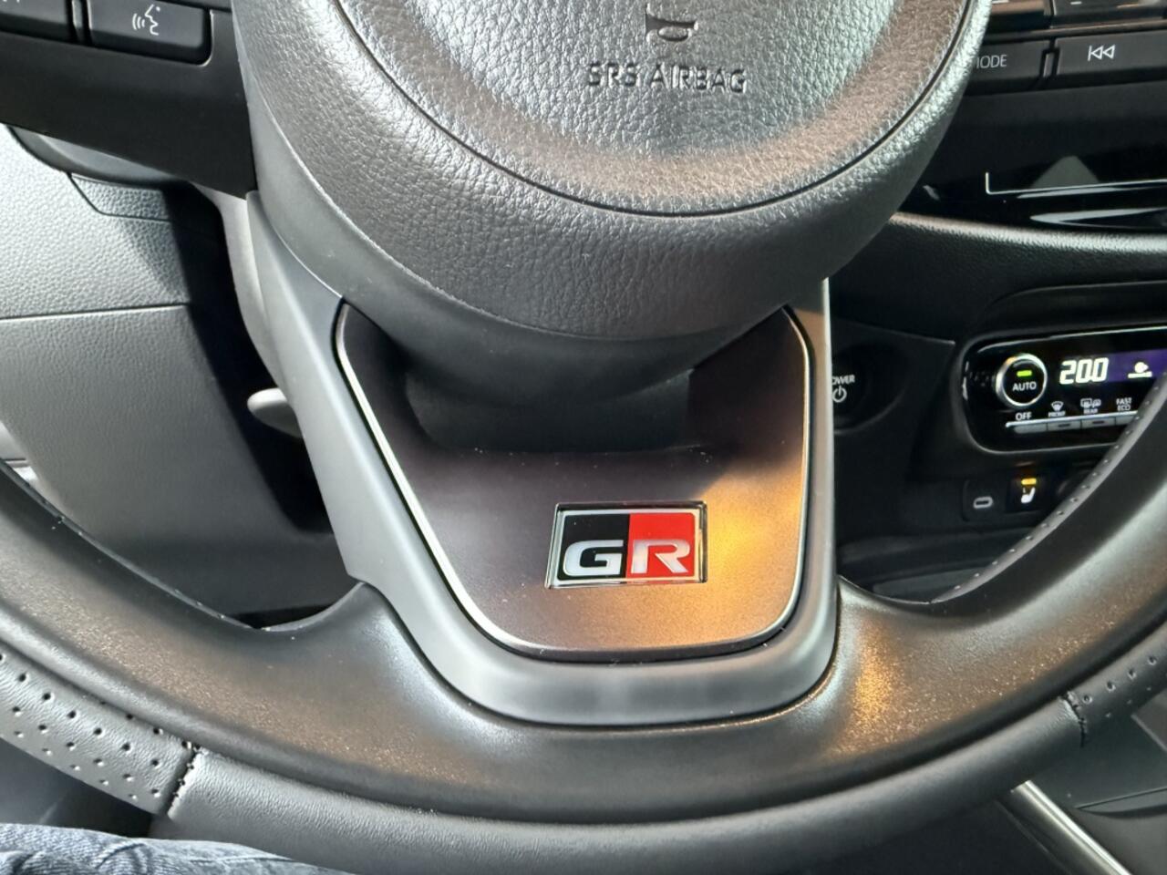 Toyota AYGO X Hybrid 115 GR Sport | PDC V/A | Stoelverwarm. | Camera |