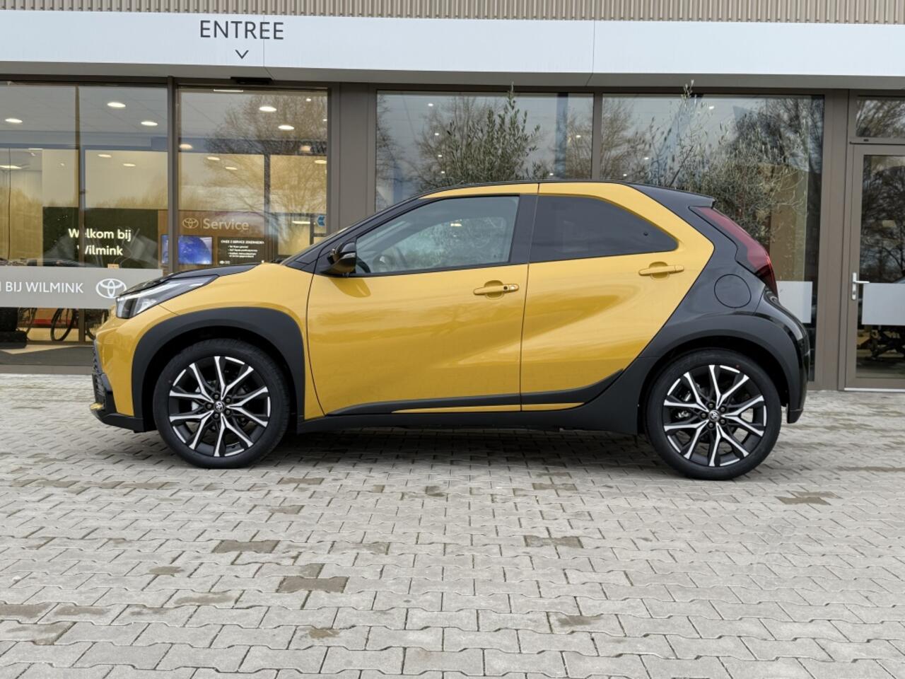 Toyota AYGO X Hybrid 115 GR Sport | PDC V/A | Stoelverwarm. | Camera |