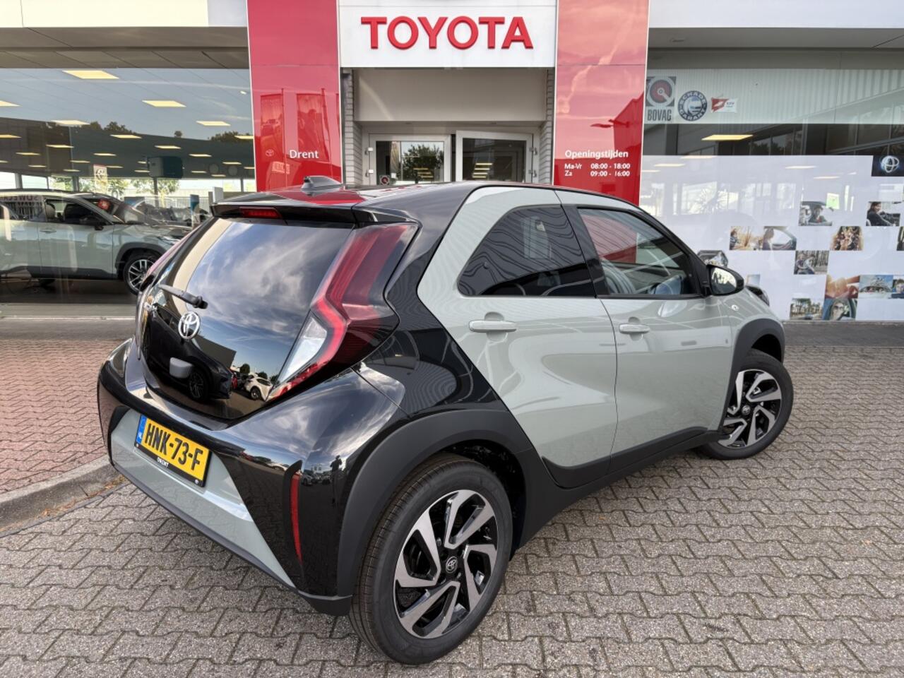 Toyota AYGO X 1.0 VVT-i S-CVT Pulse | Stoelverwarming | Apple CarPlay, Android