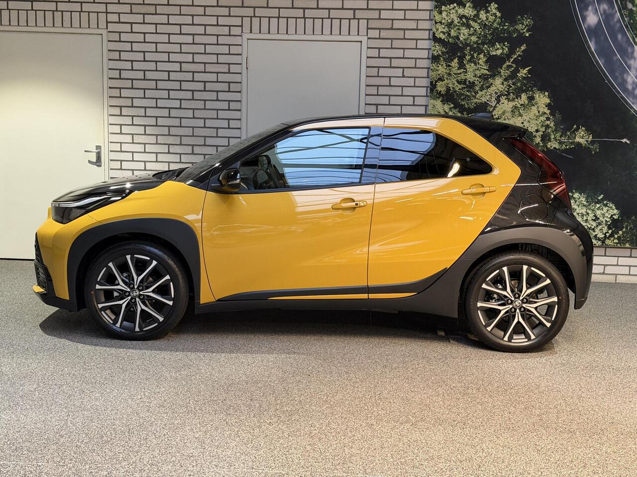 Toyota AYGO X Hybrid 115 GR Sport automaat