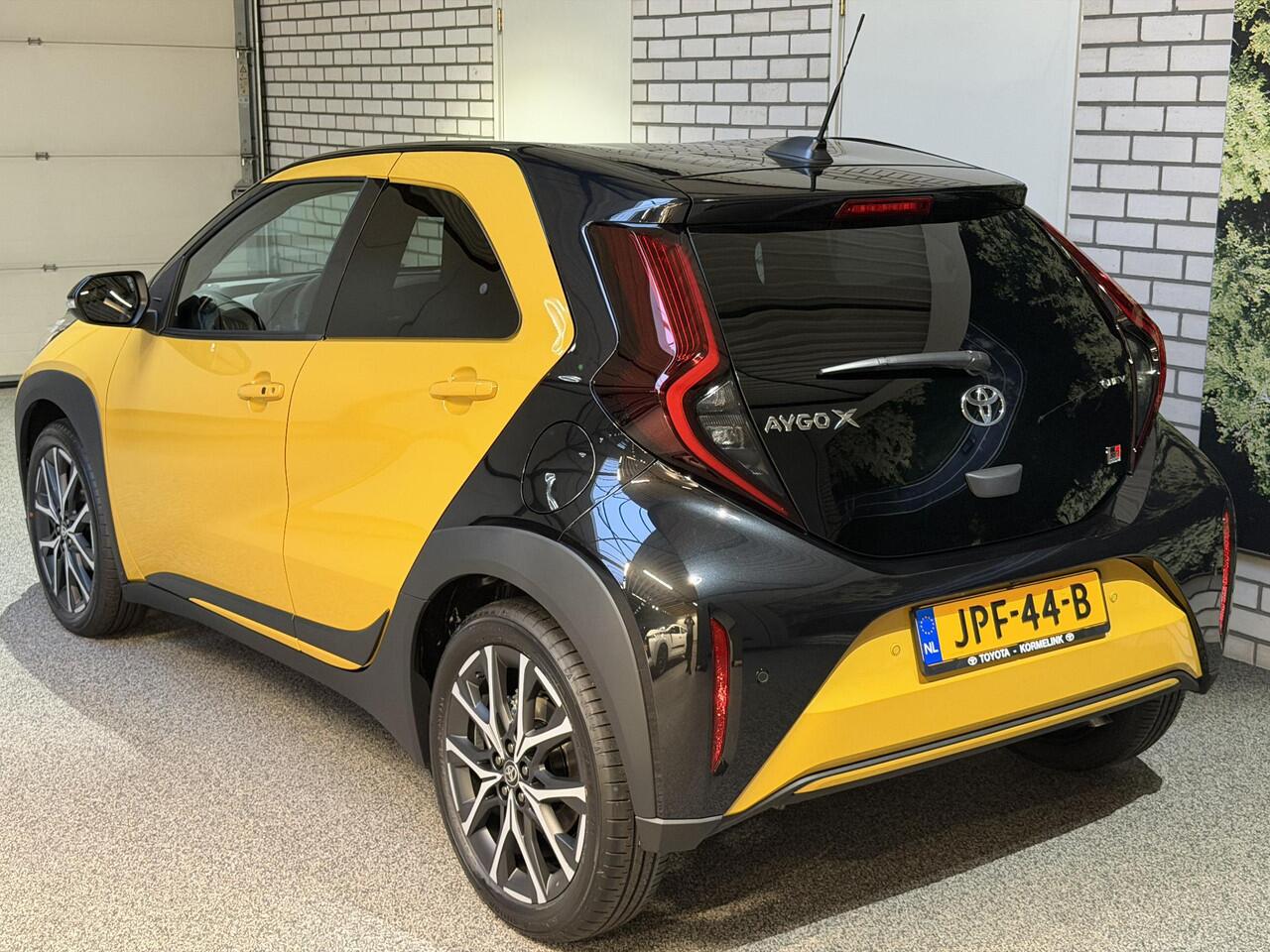 Toyota AYGO X Hybrid 115 GR Sport automaat