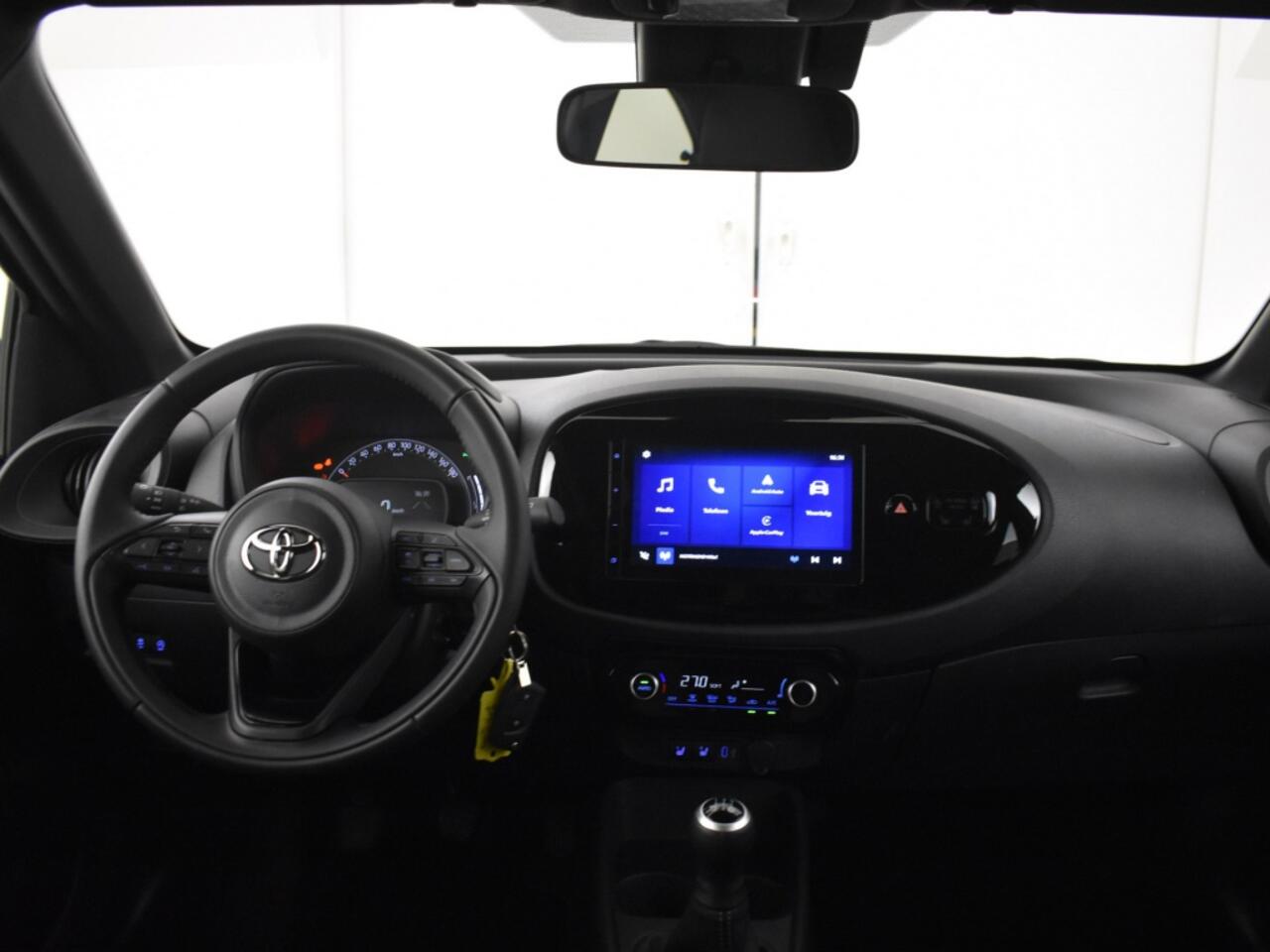 Toyota AYGO X 1.0 VVT-i MT Active Plus | Carplay | Verwarmde stoelen