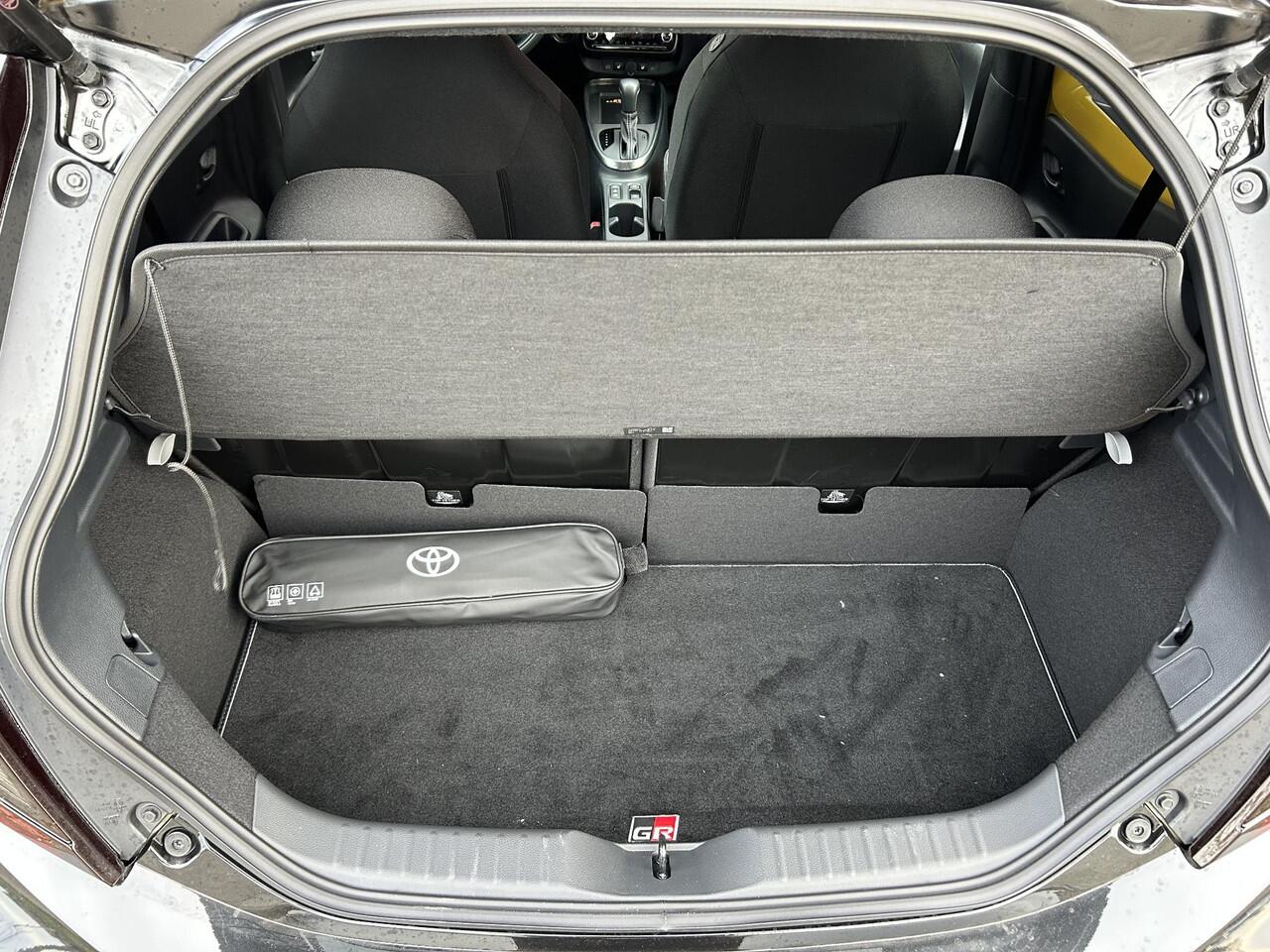 Toyota AYGO X Hybrid 115 GR Sport GR onderstel | Sportiefste Aygo ooit | Stoelverwarming | JBL