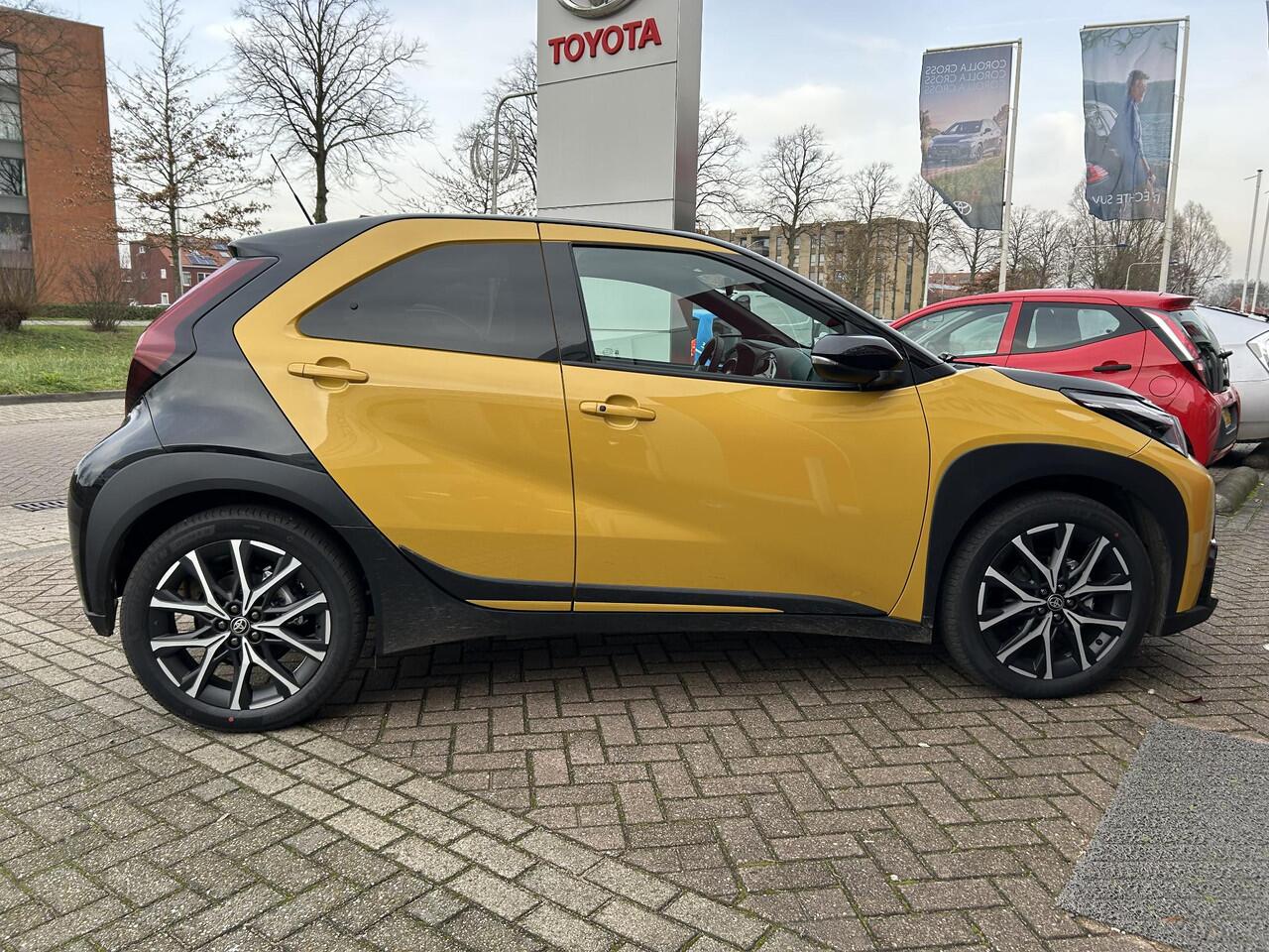 Toyota AYGO X Hybrid 115 GR Sport GR onderstel | Sportiefste Aygo ooit | Stoelverwarming | JBL
