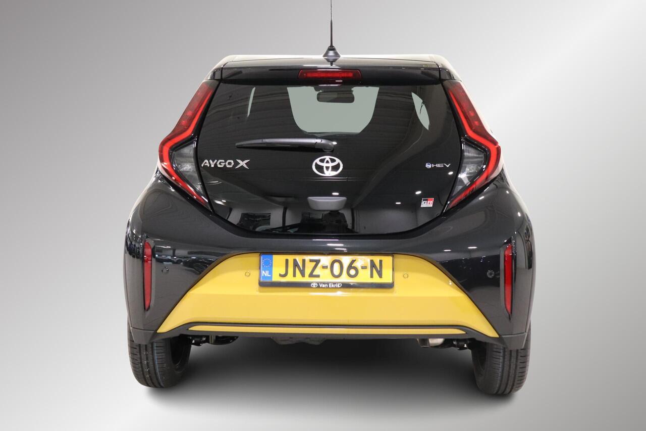 Toyota AYGO X Hybrid 115 GR Sport, Stoelverwarming, JBL, Apple Carplay/Android Auto!