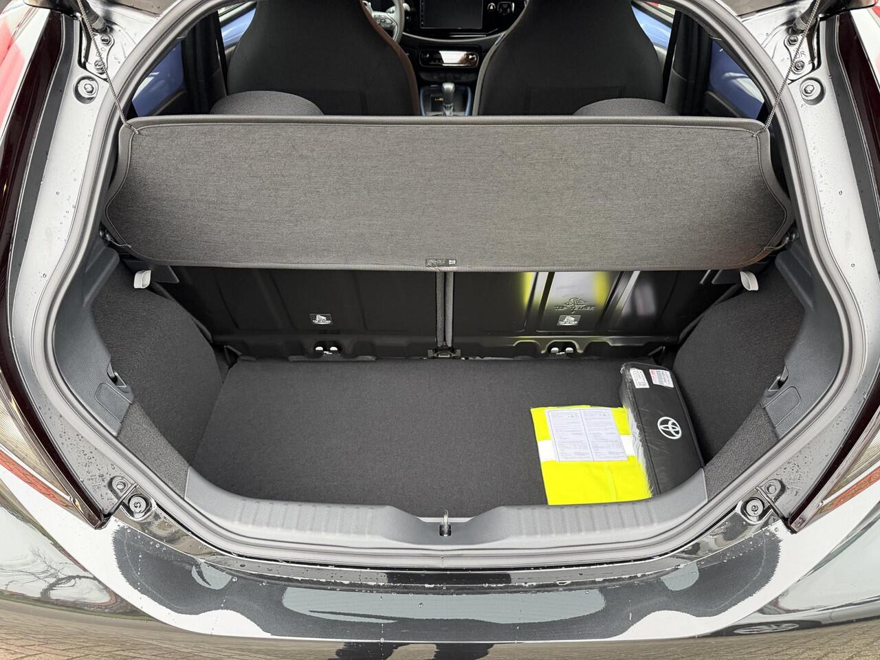 Toyota AYGO X Hybrid 115 pulse Lavender | Nieuw geleverd | BTW auto