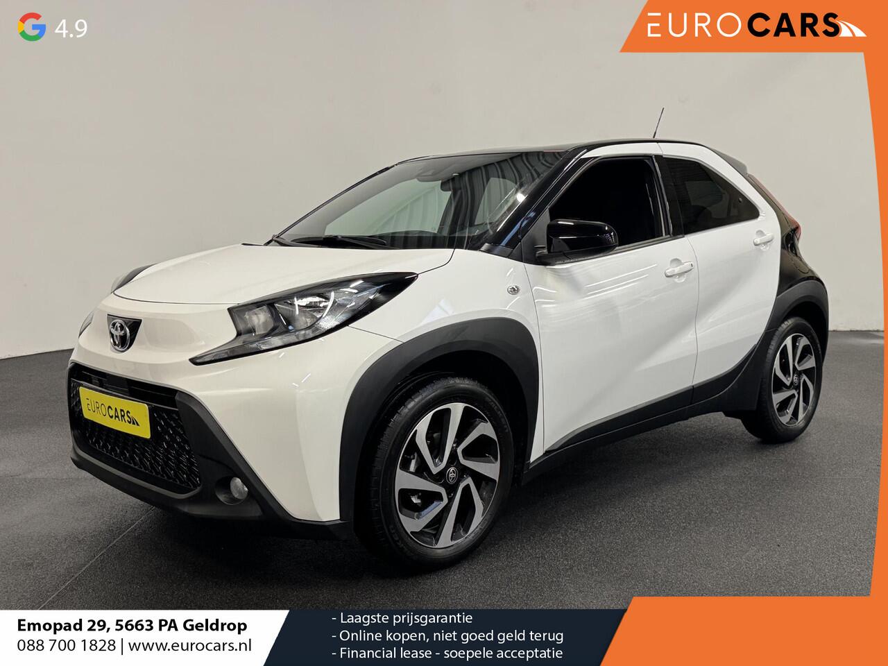 Toyota AYGO X 1.0 VVT-i Automaat Pulse | DEMO ! | Navigatie Apple Carplay/Android Auto Camera 17" Lichtmetalen Velgen Climate Control Adaptive Cruise Control Two Tone
