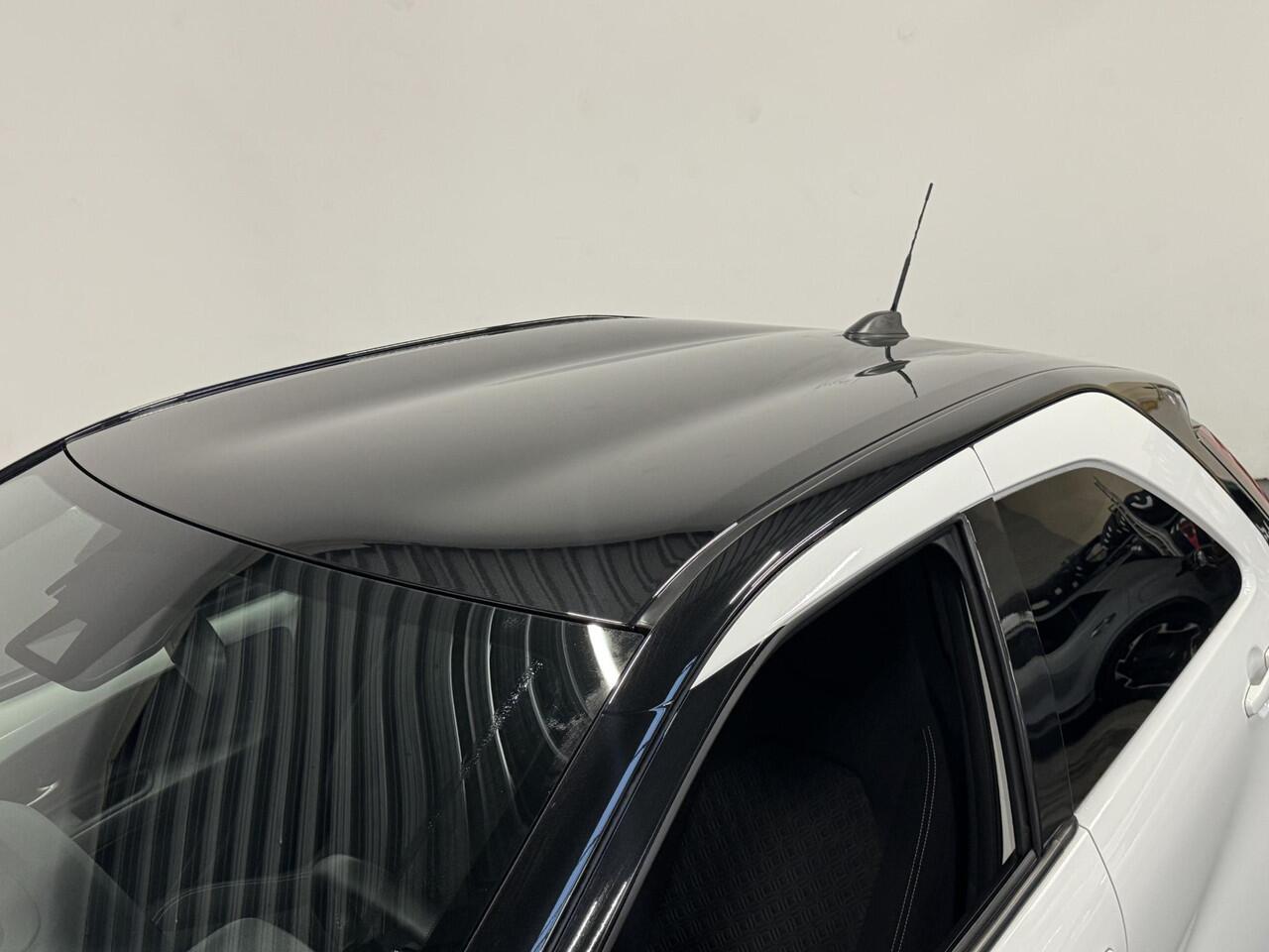 Toyota AYGO X 1.0 VVT-i Automaat Pulse | DEMO ! | Navigatie Apple Carplay/Android Auto Camera 17" Lichtmetalen Velgen Climate Control Adaptive Cruise Control Two Tone