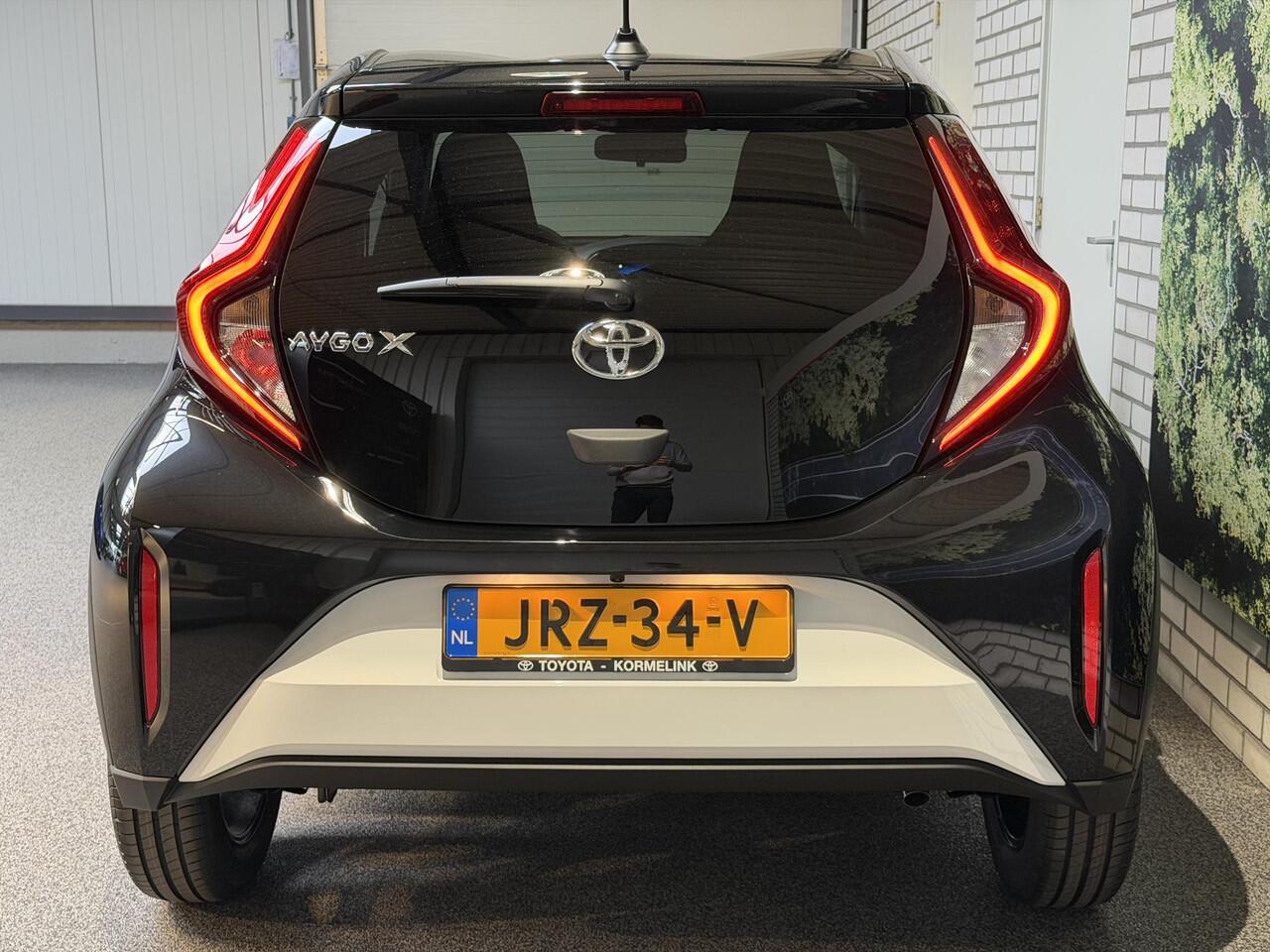 Toyota AYGO X 1.0 VVT-i MT Pulse