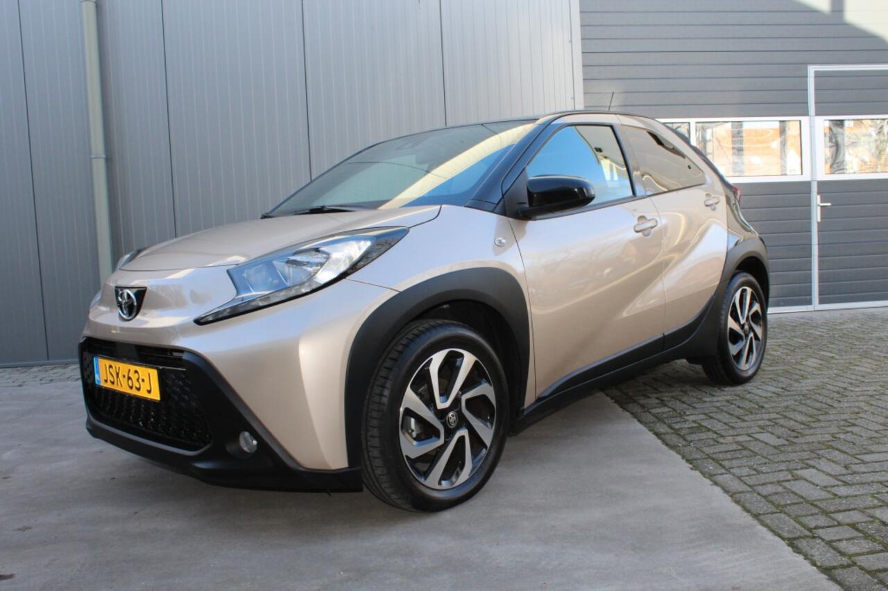 Toyota AYGO X 1.0 VVT-i MT Envy Camera / 17 inch wielen / Android / Apple