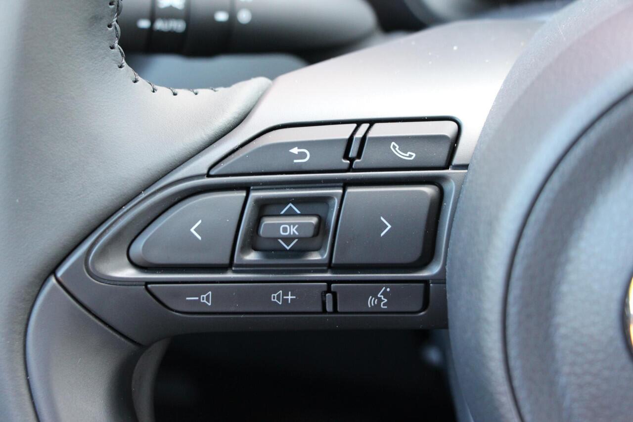 Toyota AYGO X 1.0 VVT-i MT Play **APPLE CARPLAY/ DAB/ AIRCO/ ADAPTIEF CRUISE CONTROL**