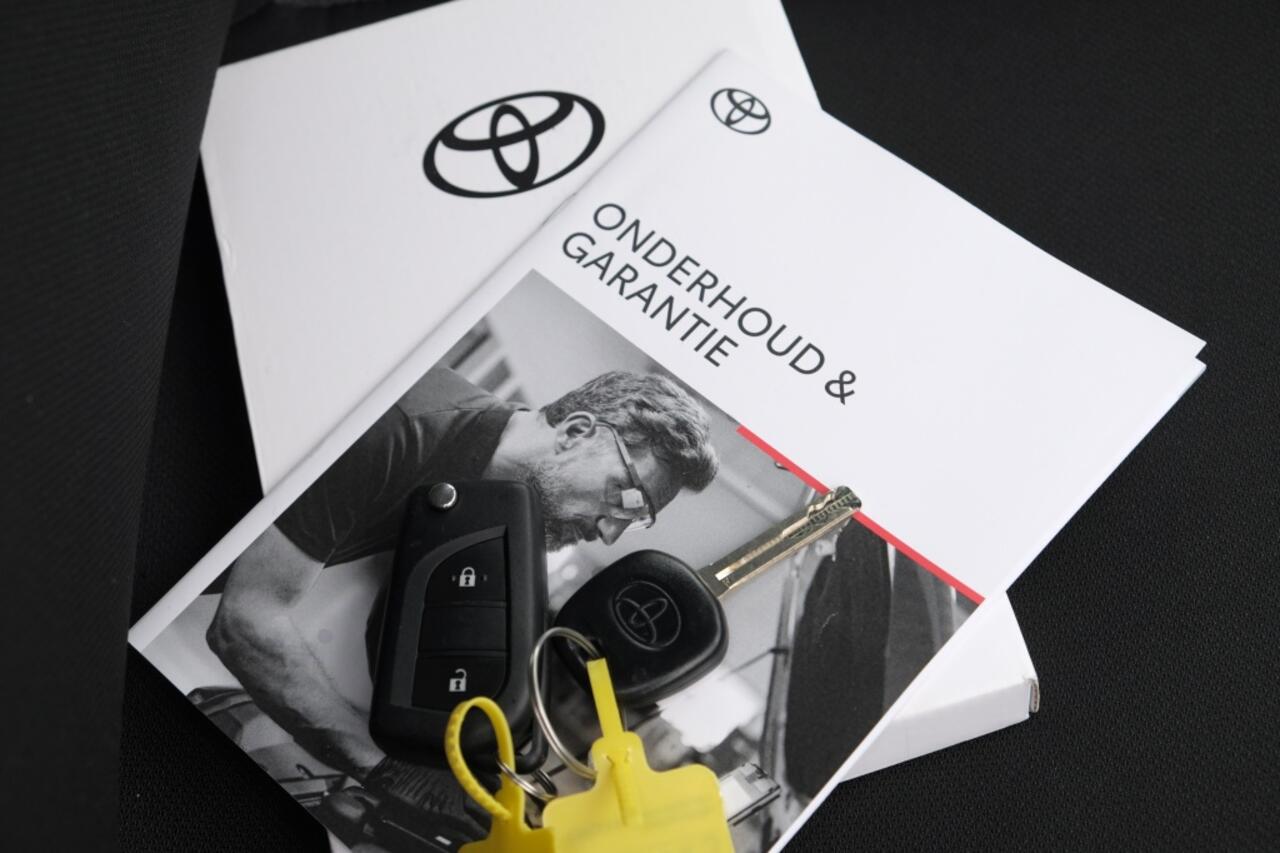 Toyota AYGO X 1.0 VVT-i MT Play | Apple Carplay / Android auto | Achteruitrijc