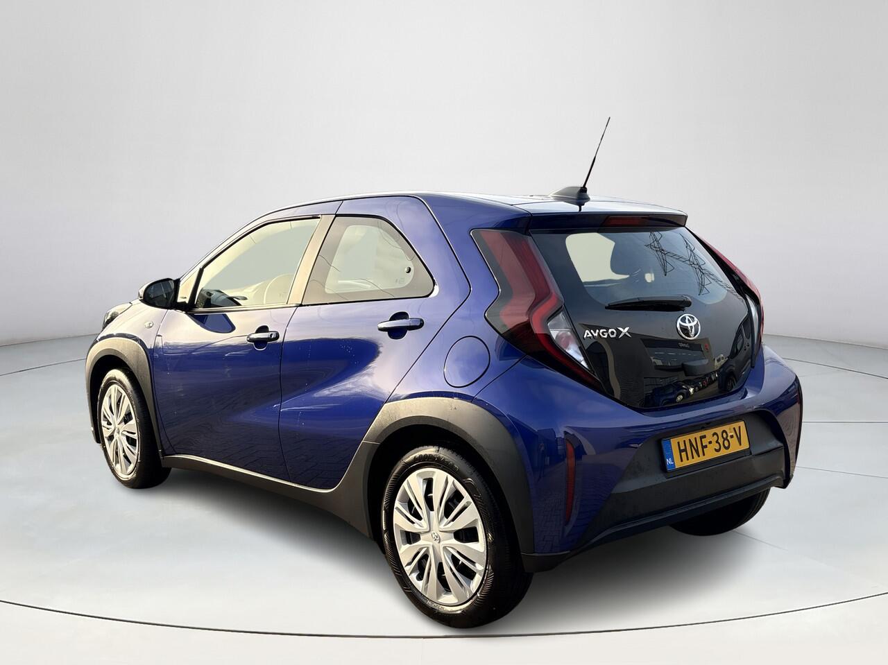 Toyota AYGO X 1.0 VVT-i MT Play **ADAPTIEF CRUISECONTROL/ AIRCO/ DAB**