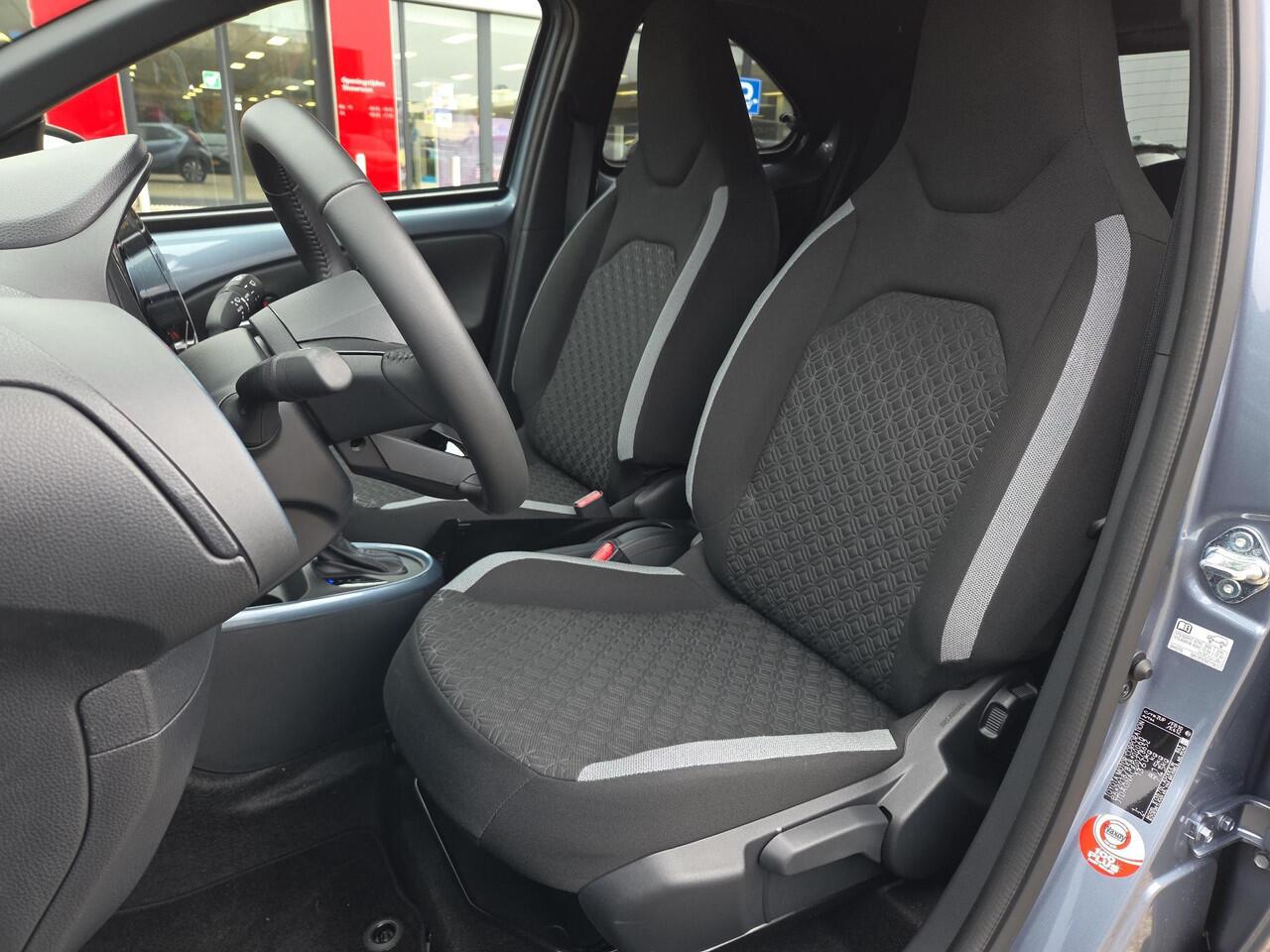 Toyota AYGO X 1.0 VVT-i S-CVT Pulse Automaat | Apple CarPlay | Rijklaar incl. garantie |