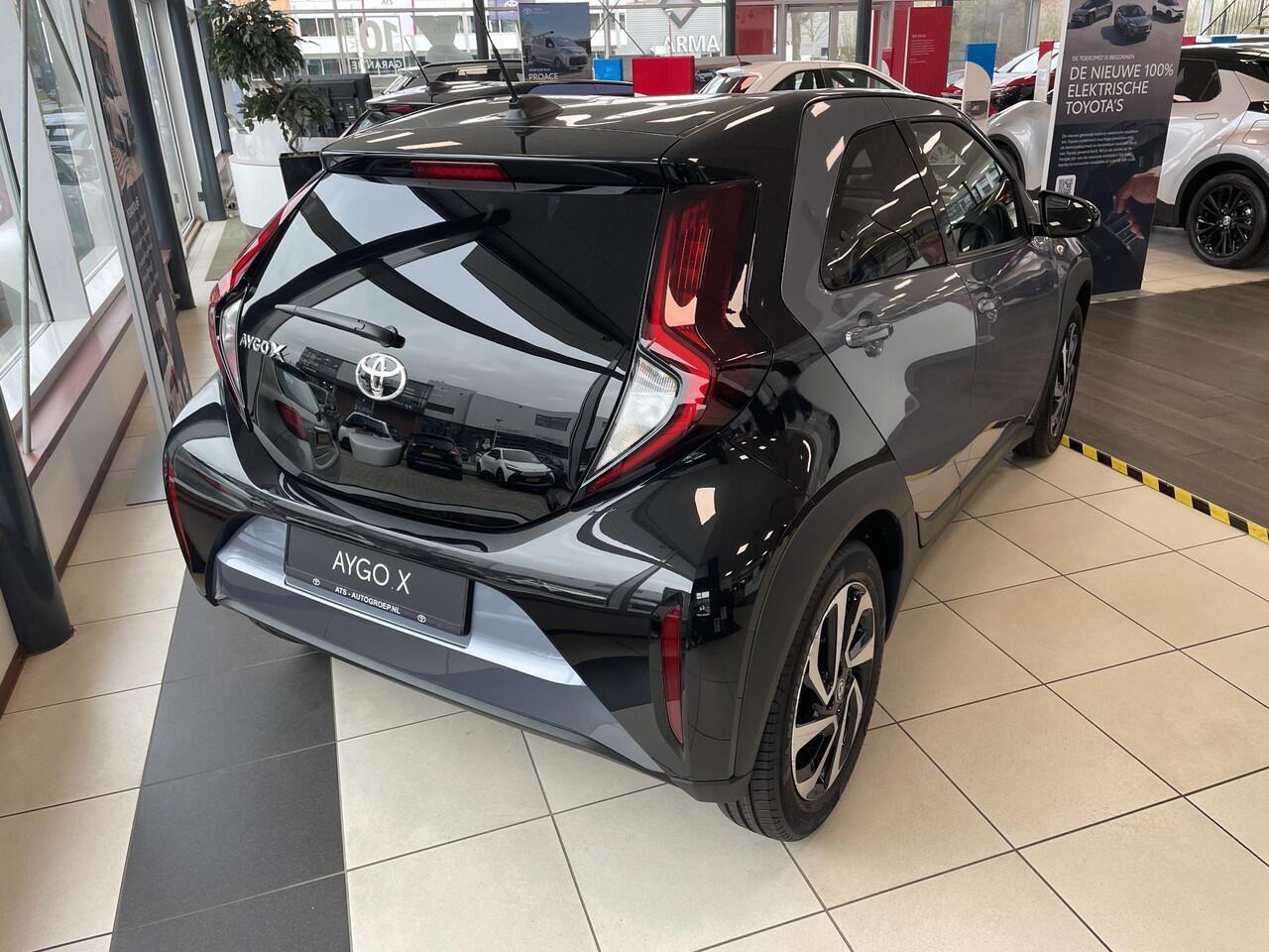 Toyota AYGO X 1.0 VVT-i MT Play Nieuw geregistreerd, direct leverbaar, 5 KM