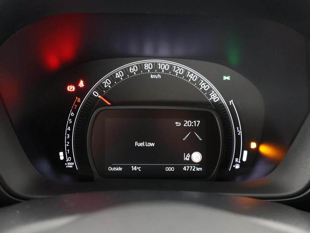 Toyota AYGO X 1.0 VVT-i MT Pulse Bi-Tone | Apple Carplay & AndroidAUTO | Stoelverwarming | Camera |