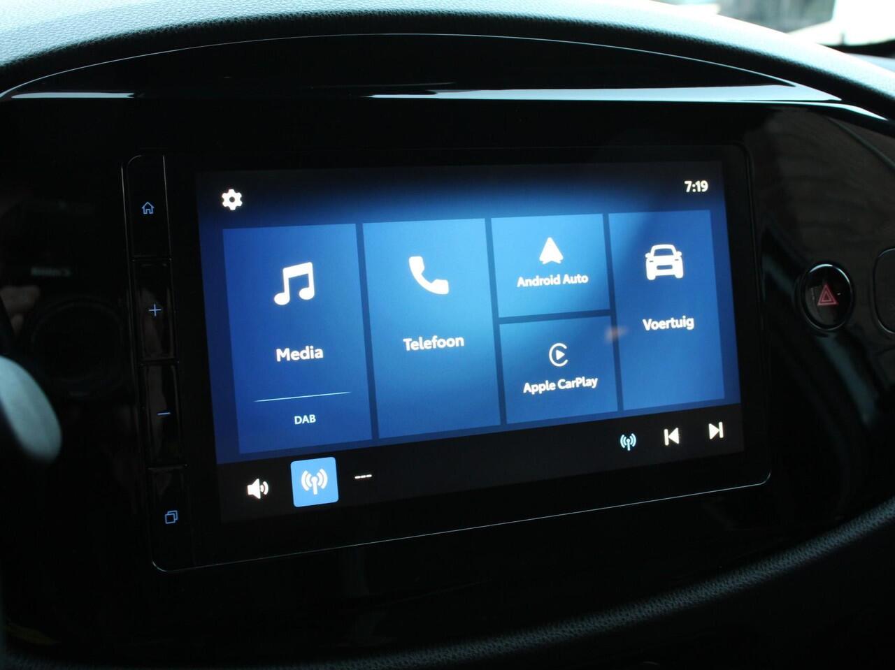 Toyota AYGO X 1.0 VVT-i S-CVT Automaat Trend | Navigatie | Apple Carplay/Android Auto | Climate Control | Cruise Control Adaptive | 17"Lichtmetalen velgen | Camera