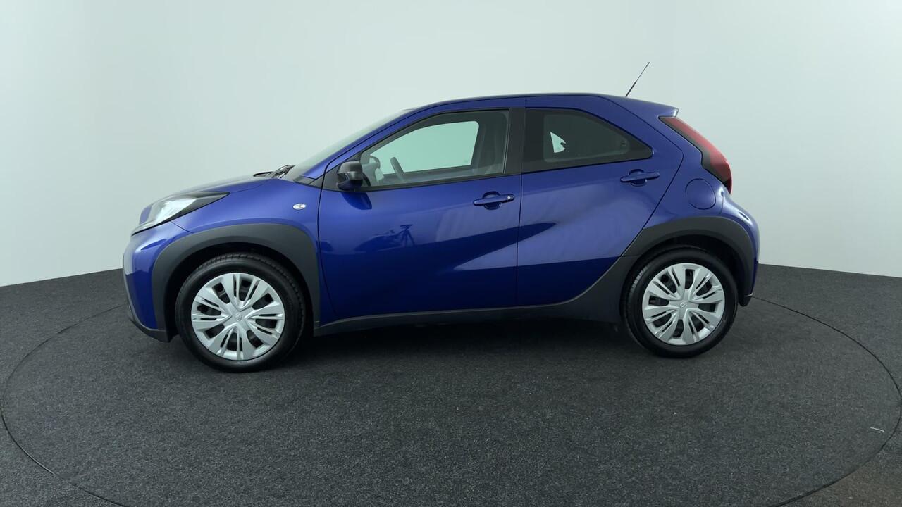 Toyota AYGO X 1.0 VVT-i MT Play | P.cam | Apple-/Android Carplay