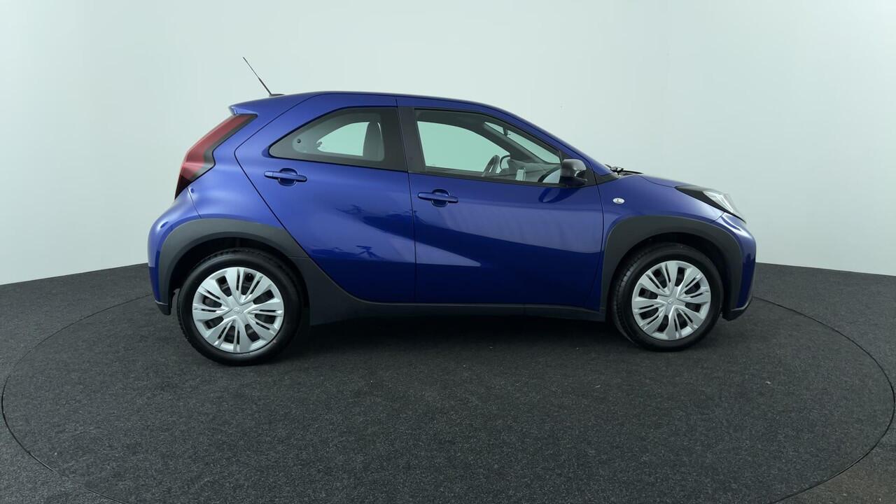 Toyota AYGO X 1.0 VVT-i MT Play | P.cam | Apple-/Android Carplay