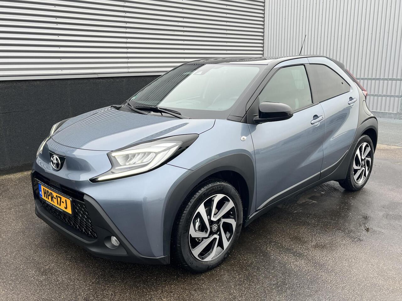 Toyota AYGO X 1.0 VVT-i S-CVT Pulse Automaat, NL-auto! Apple Carplay en/of Android auto Navigatie, LMV, LED, Privacy glass, Adaptieve cruise control