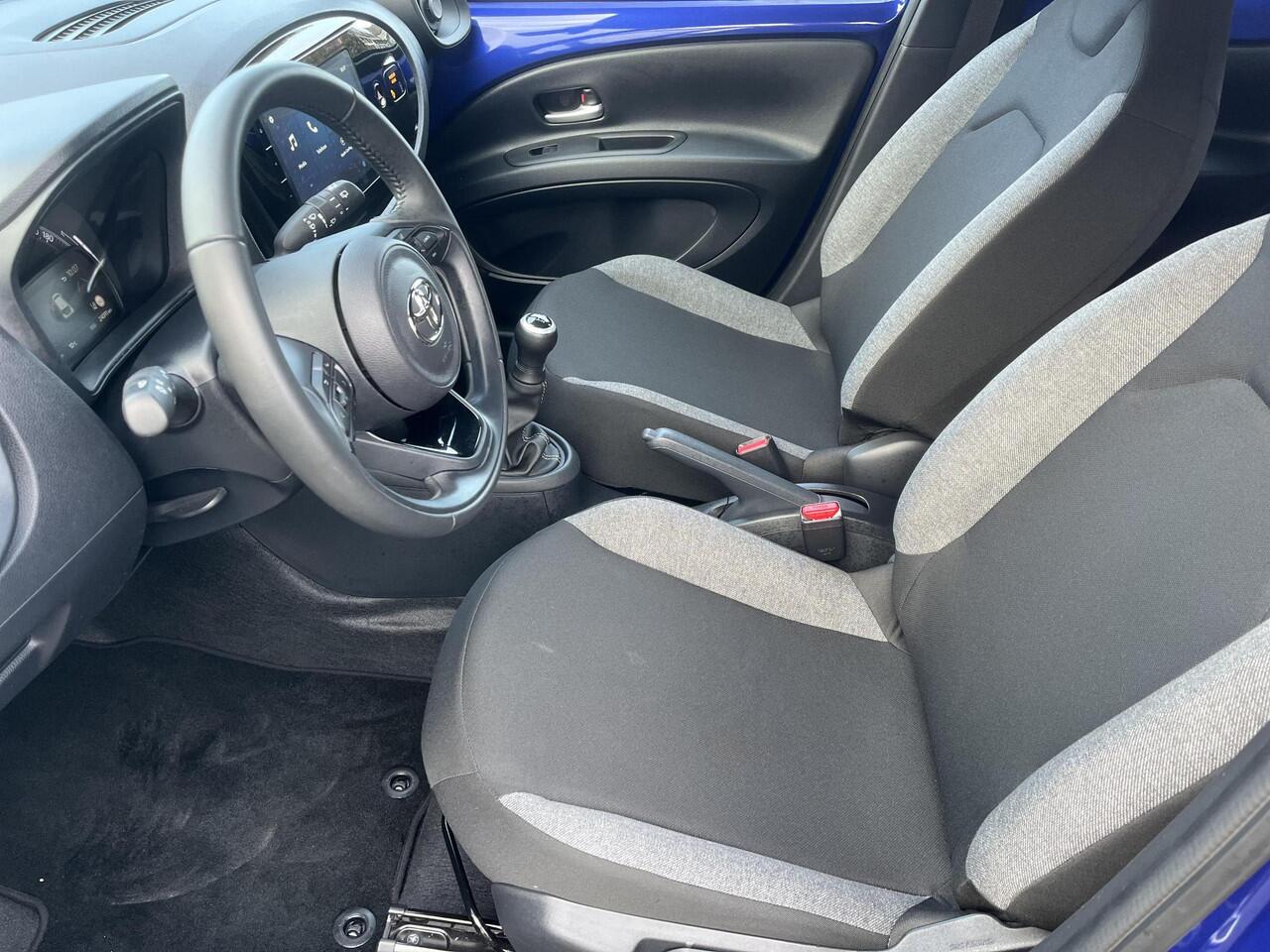 Toyota AYGO X 1.0 VVT-i MT Play | Carplay | Airconditioning | Parkeercamera | Adaptive cruise control |