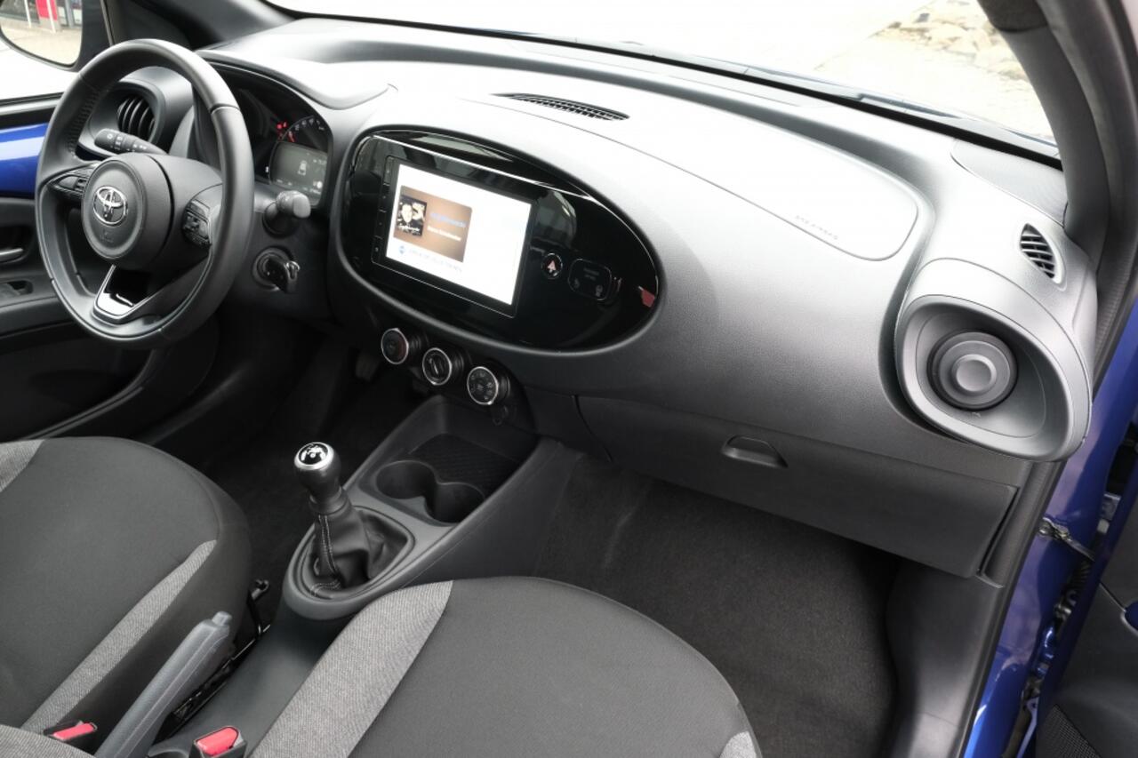 Toyota AYGO X 1.0 VVT-i 72PK MT Play | Achteruitrijcamera | Buitenspiegels ele