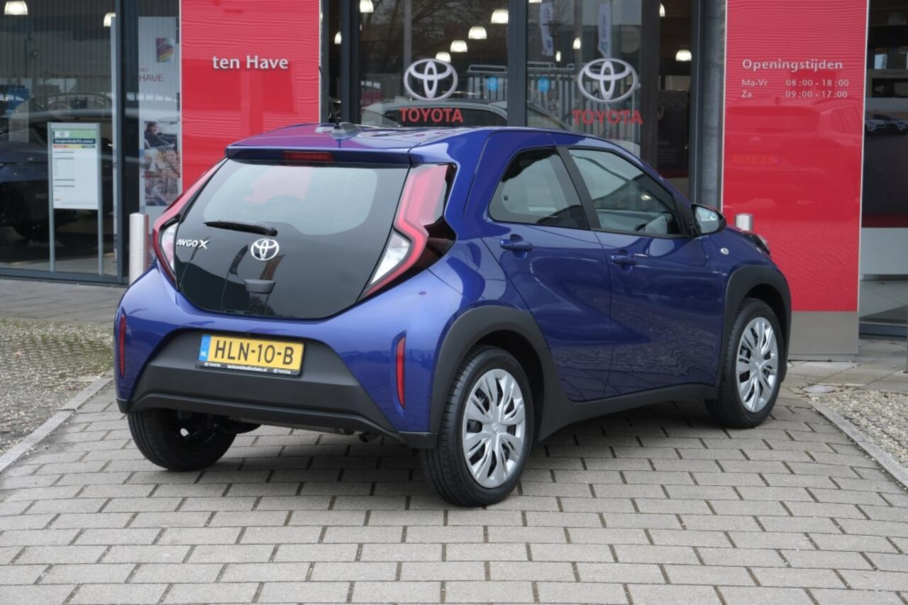 Toyota AYGO X 1.0 VVT-i 72PK MT Play | Achteruitrijcamera | Buitenspiegels ele