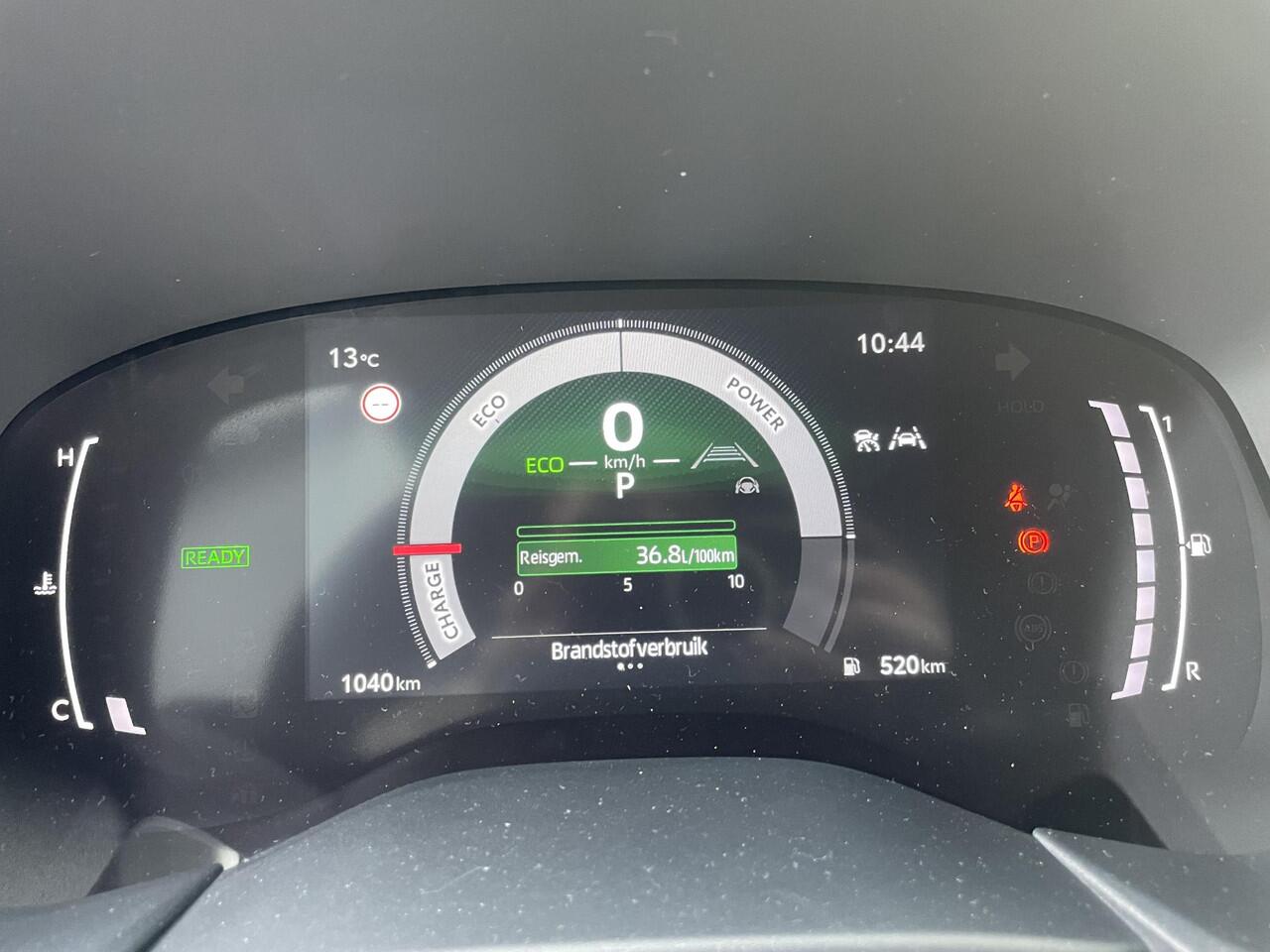Toyota AYGO X Hybrid 115 GR Sport , direct leverbaar, demo auto