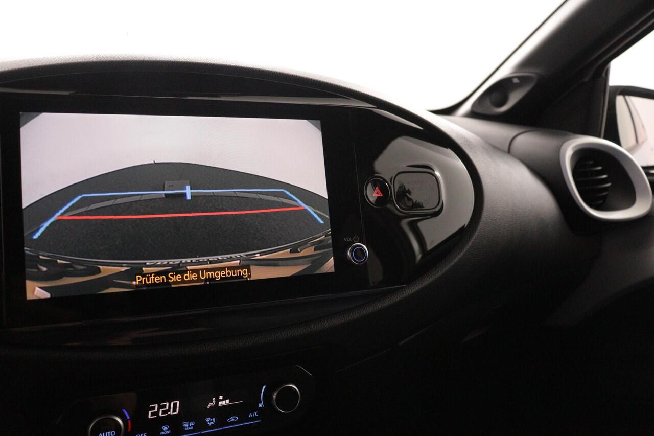Toyota AYGO X 1.0 VVT-i MT JBL | All Seasonbanden| JBL premium audio | Navigatie | Keyless Entry |
